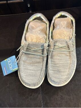 Hey Dude Kid Lightweight Slip-On Sneakers Wendy Youth 2 Stretch Pearl River
